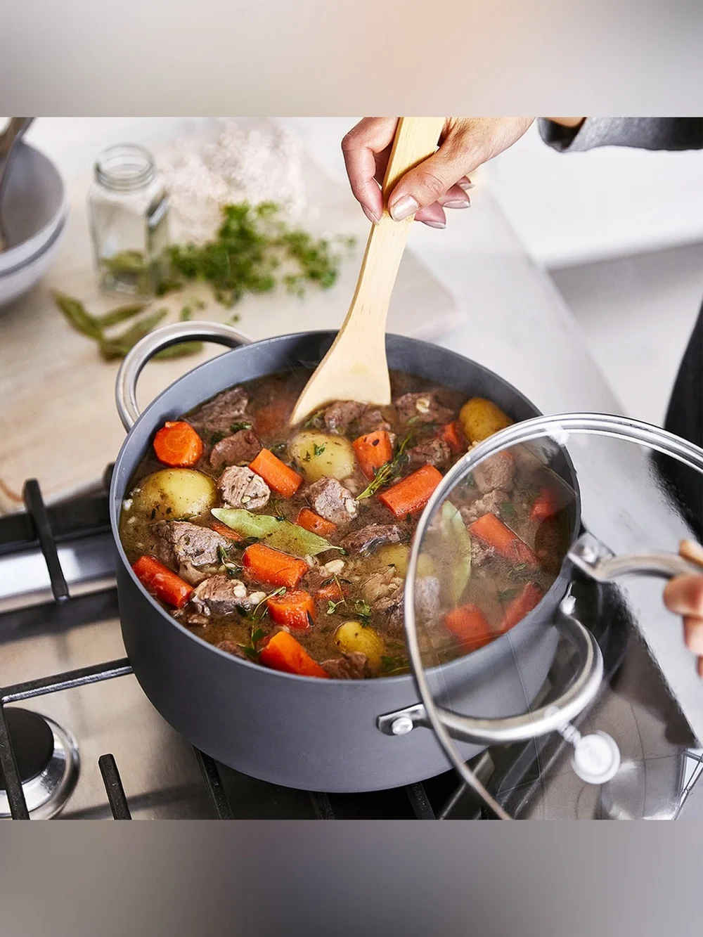 GreenPan Lima Ceramic Nonstick 5-Qt Stockpot with Lid